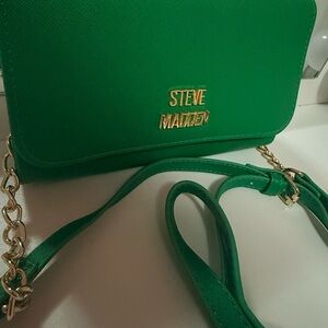 Steve Madden Vibrant Green Crossbody with Gold Accents